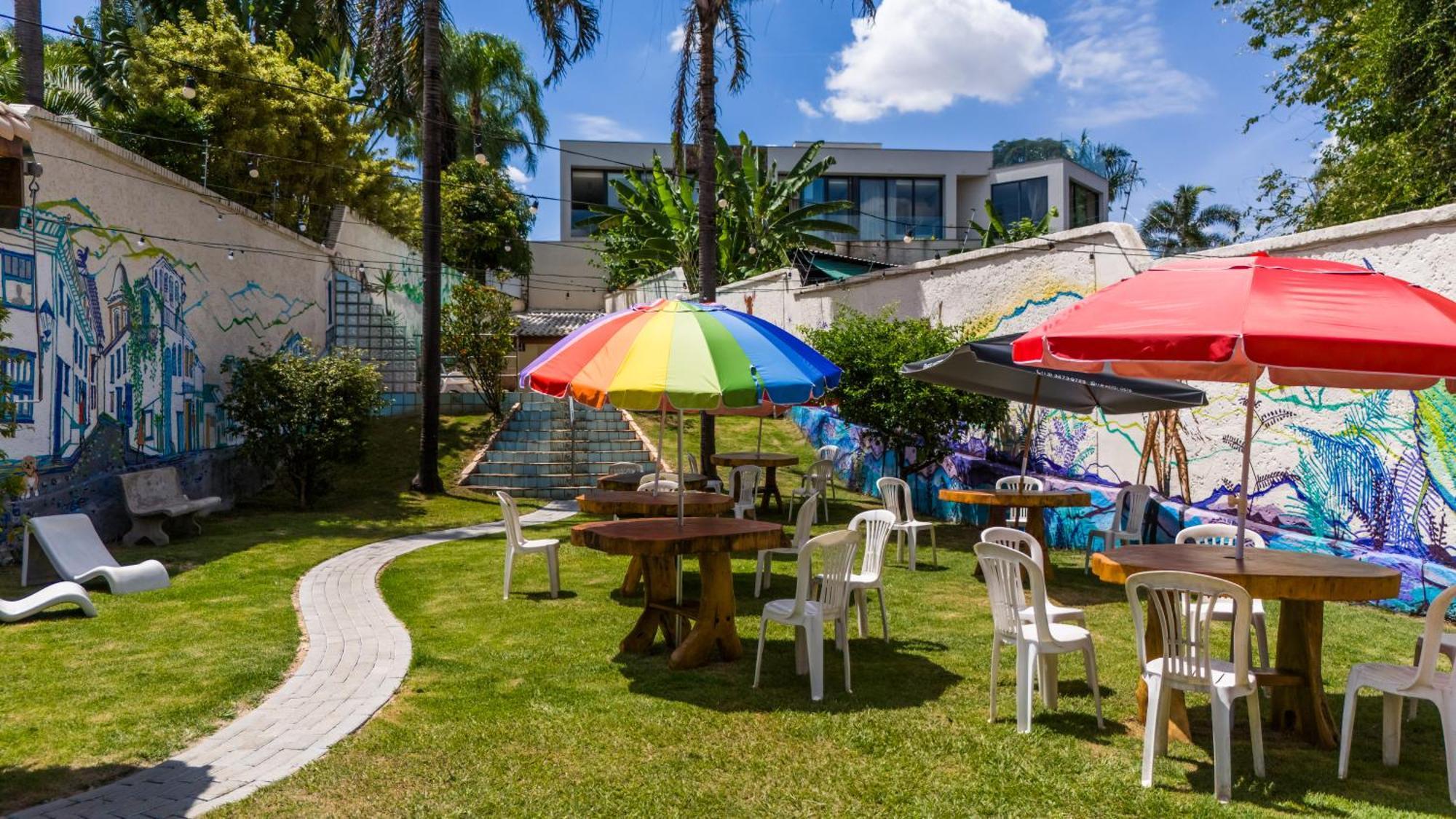 Woods Hostel 벨루오리존치 외부 사진